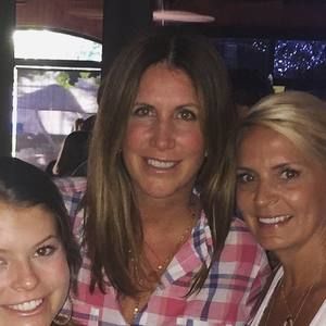 Meet your Posher, Traci